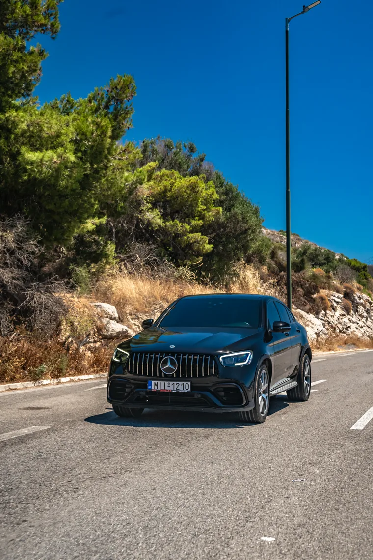 Mercedes-AMG στους δρόμους της Αθηναϊκής Ριβιέρας — η εμπειρία οδήγησης